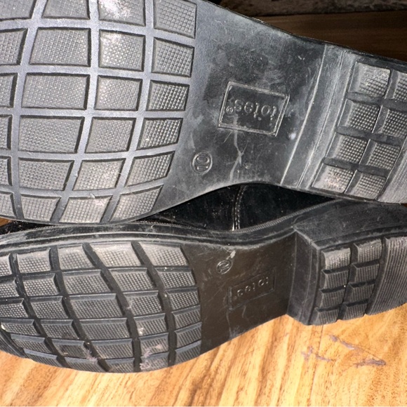 Woman’s Black Totes Shauna Snow boot 10 - Picture 4 of 5